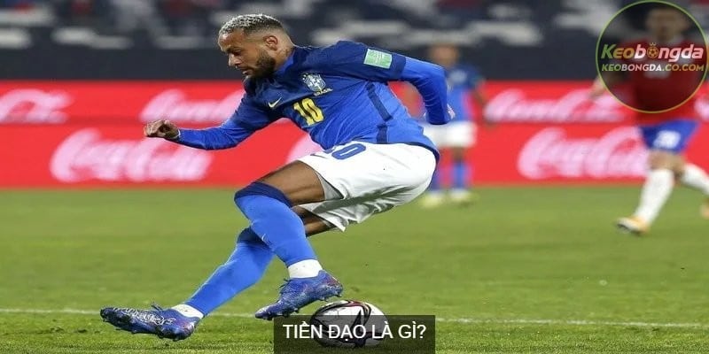 Vai trò của tiền đạo là gì trong bóng đá