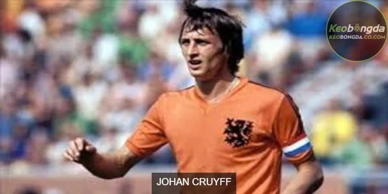 Johan Cruyff là một trong những cầu thủ vĩ đại nhất mọi thời đại